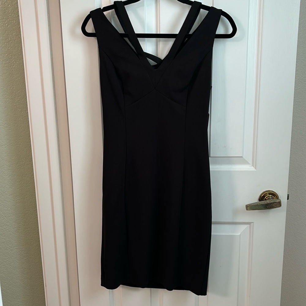 NWT Guess dress black dress LBD size 6 work dress sheath